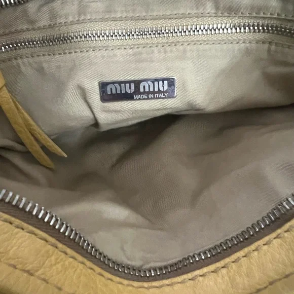 Miu Miu butter yellow Leather Bag - Picture 9 of 10